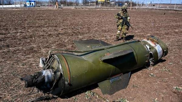 Повысить давление: войска РФ готовятся ввести в бой основные силы в Донбассе