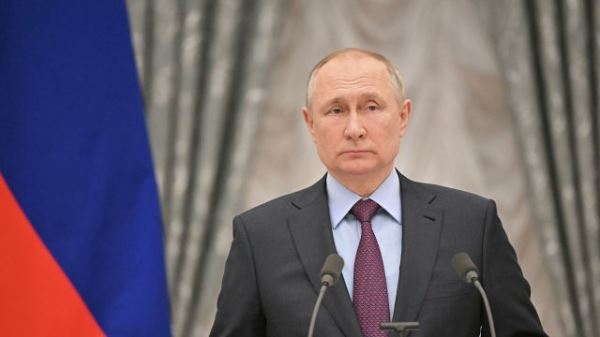 Путин предупредил о "молниеносных ударах" в случае угрозы для России